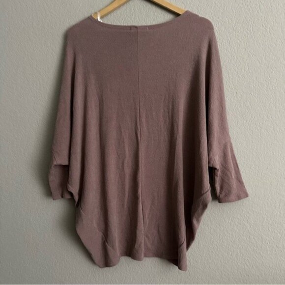 Jolie Reid 3/4 Dolman Sleeve Knit taupe Top Size Medium - Picture 3 of 9